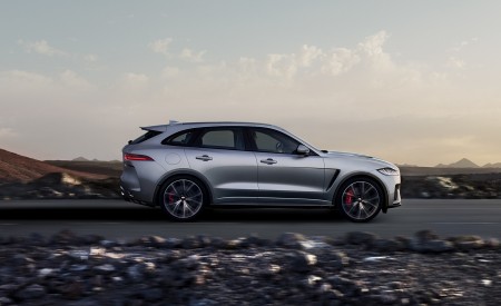 2019 Jaguar F-PACE SVR Side Wallpapers 450x275 (75)