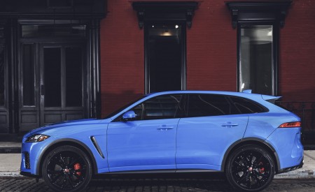 2019 Jaguar F-PACE SVR Side Wallpapers 450x275 (65)