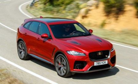 2019 Jaguar F-Pace SVR (Color: Firenze Red) Front Three-Quarter Wallpapers 450x275 (33)