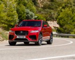 2019 Jaguar F-Pace SVR (Color: Firenze Red) Front Three-Quarter Wallpapers 150x120 (22)