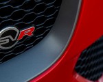 2019 Jaguar F-Pace SVR (Color: Firenze Red) Grill Wallpapers 150x120 (43)