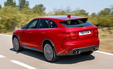 2019 Jaguar F-Pace SVR (Color: Firenze Red) Rear Three-Quarter Wallpapers 450x275 (11)