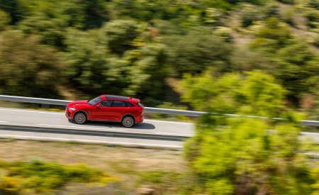 2019 Jaguar F-Pace SVR (Color: Firenze Red) Side Wallpapers 450x275 (12)