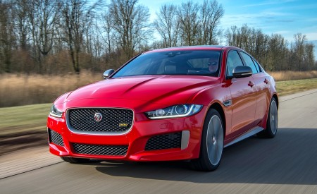 2019 Jaguar XE 300 SPORT Wallpapers & HD Images