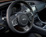 2019 Jaguar XE 300 SPORT Interior Detail Wallpapers 150x120 (14)