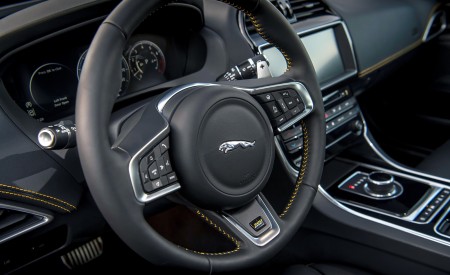 2019 Jaguar XE 300 SPORT Interior Detail Wallpapers 450x275 (14)