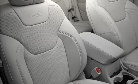 2019 Jeep Cherokee Limited Interior Front Seats Wallpapers 450x275 (75)