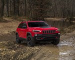 2019 Jeep Cherokee Trailhawk Front Wallpapers 150x120