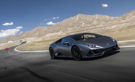 2019 Lamborghini Huracán EVO (Color: Black) Front Three-Quarter Wallpapers 450x275 (22)