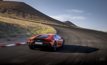 2019 Lamborghini Huracán EVO (Color: Orange) Rear Wallpapers 450x275 (28)