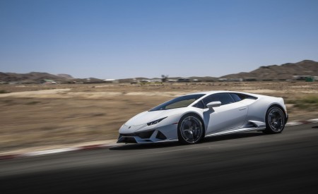 2019 Lamborghini Huracán EVO (Color: White Front Three-Quarter Wallpapers 450x275 (16)