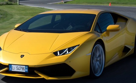 2019 Lamborghini Huracán EVO Front Three-Quarter Wallpapers 450x275 (157)