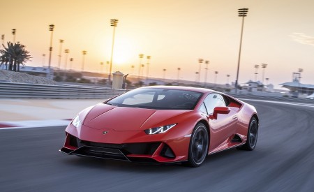 2019 Lamborghini Huracán EVO Front Three-Quarter Wallpapers 450x275 (108)