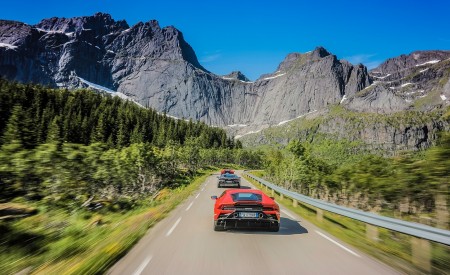 2019 Lamborghini Huracán EVO Rear Wallpapers 450x275 (95)