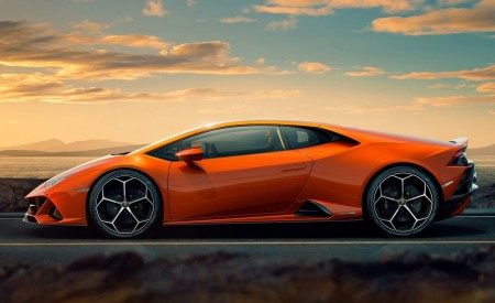 2019 Lamborghini Huracán EVO Side Wallpapers 450x275 (167)
