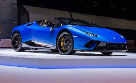 2019 Lamborghini Huracán Performante Spyder Front Three-Quarter Wallpapers 450x275 (83)