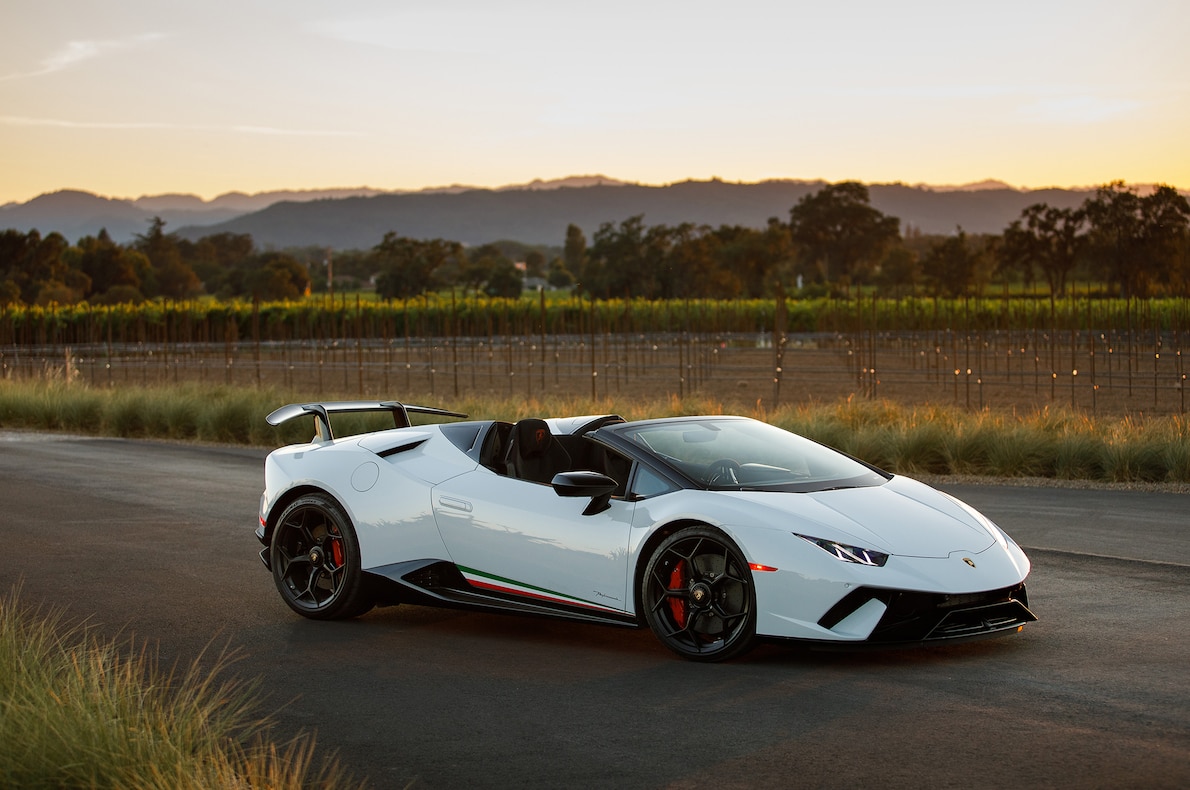 2019 Lamborghini Huracán Performante Spyder Front Three-Quarter Wallpapers #38 of 96