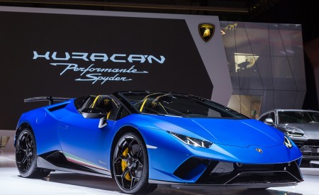 2019 Lamborghini Huracán Performante Spyder Front Three-Quarter Wallpapers 450x275 (82)