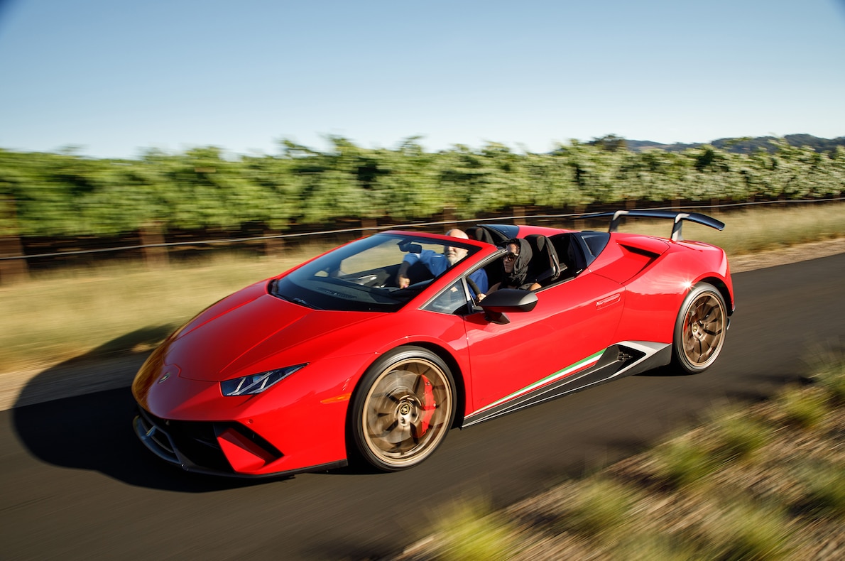 2019 Lamborghini Huracán Performante Spyder Front Three-Quarter Wallpapers #18 of 96