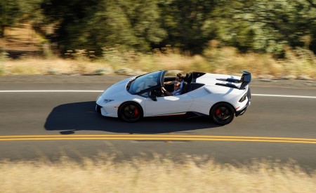 2019 Lamborghini Huracán Performante Spyder Side Wallpapers 450x275 (29)