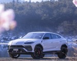 2019 Lamborghini Urus Front Three-Quarter Wallpapers 150x120
