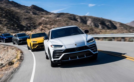 2019 Lamborghini Urus Front Three-Quarter Wallpapers 450x275 (91)