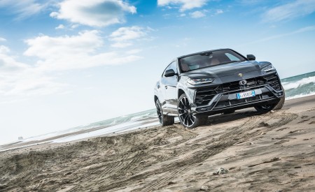 2019 Lamborghini Urus Front Wallpapers 450x275 (131)