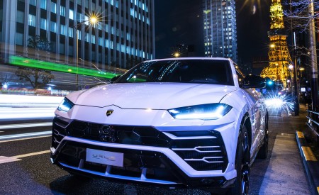 2019 Lamborghini Urus Front Wallpapers 450x275 (171)