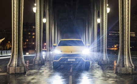 2019 Lamborghini Urus Front Wallpapers 450x275 (164)