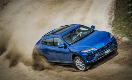 2019 Lamborghini Urus Off-Road Wallpapers 450x275 (48)