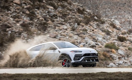 2019 Lamborghini Urus Off-Road Wallpapers 450x275 (84)