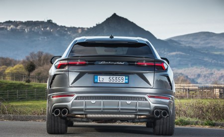 2019 Lamborghini Urus Rear Wallpapers 450x275 (133)
