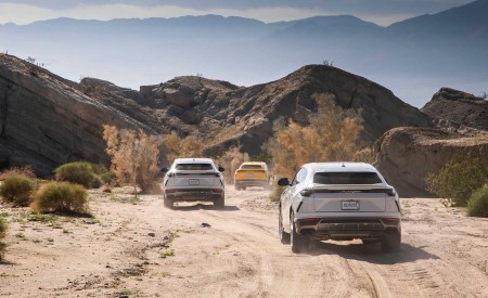2019 Lamborghini Urus Rear Wallpapers 450x275 (97)