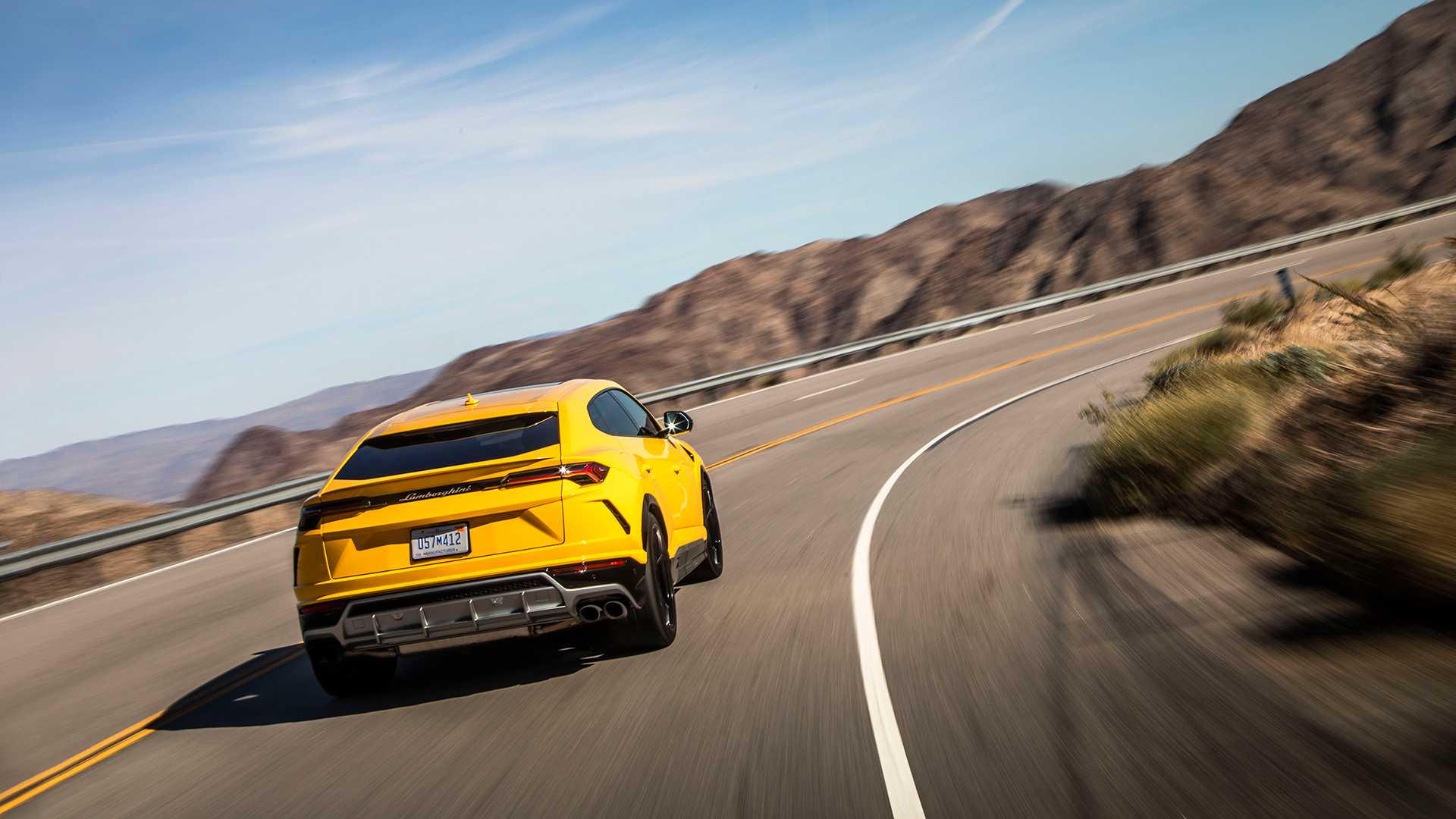 2019 Lamborghini Urus Rear Wallpapers (5)
