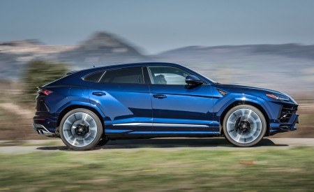 2019 Lamborghini Urus Side Wallpapers 450x275 (139)