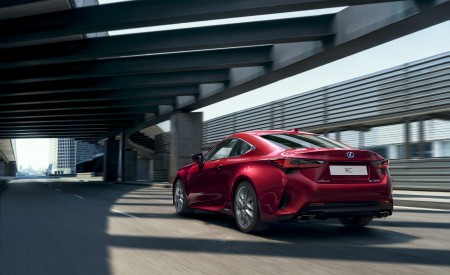 2019 Lexus RC Rear Three-Quarter Wallpapers 450x275 (3)