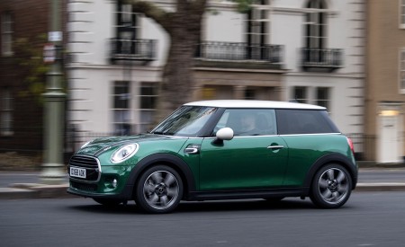 2019 MINI Cooper 3-Door 60 Years Edition Side Wallpapers 450x275 (14)