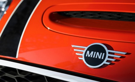 2019 MINI Hardtop 2 Door Badge Wallpapers 450x275 (82)