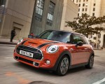 2019 MINI Hardtop 2 Door Front Three-Quarter Wallpapers 150x120 (48)