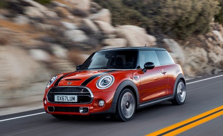 2019 MINI Hardtop 2 Door Front Three-Quarter Wallpapers 450x275 (4)