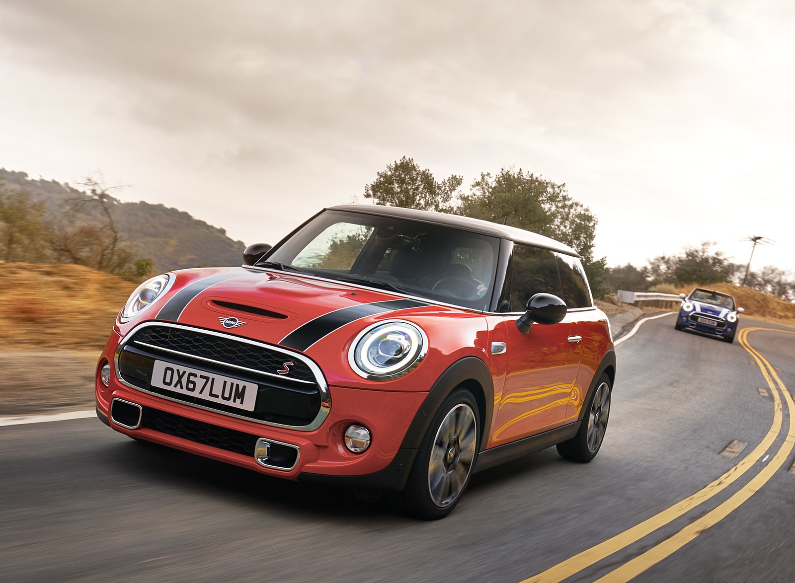 2019 MINI Hardtop 2 Door Front Three-Quarter Wallpapers (1)