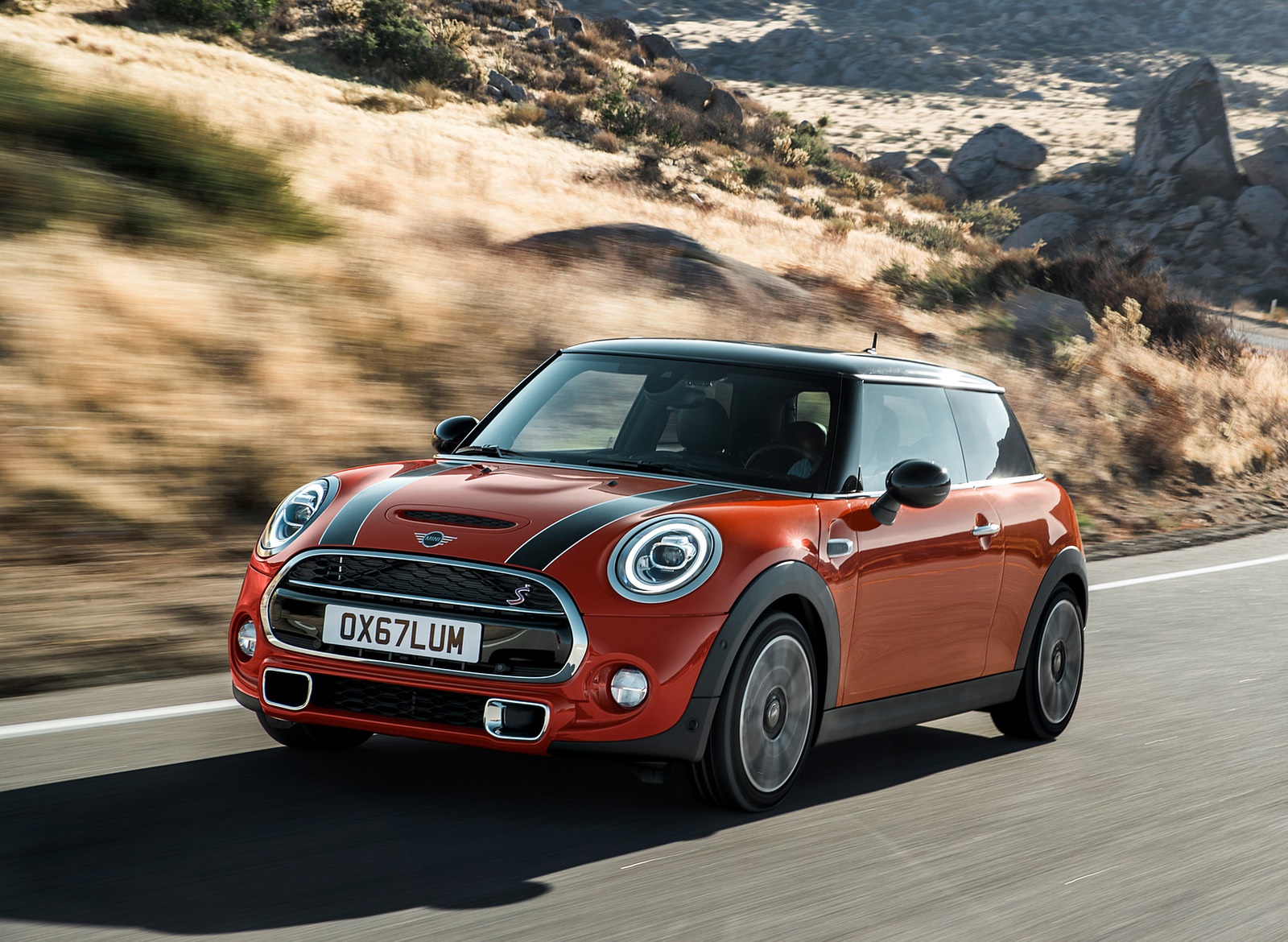 2019 MINI Hardtop 2 Door Front Three-Quarter Wallpapers (3)