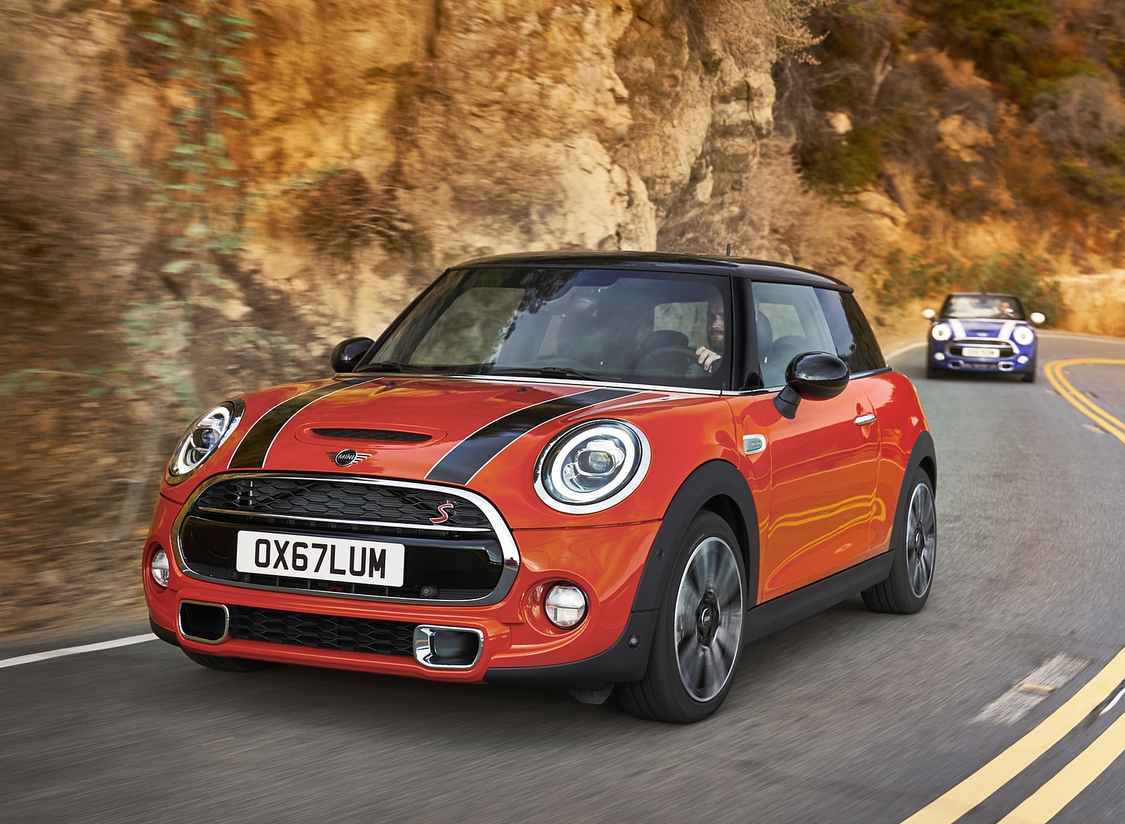 2019 MINI Hardtop 2 Door Front Three-Quarter Wallpapers (10)