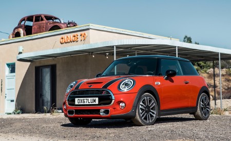 2019 MINI Hardtop 2 Door Front Three-Quarter Wallpapers 450x275 (70)