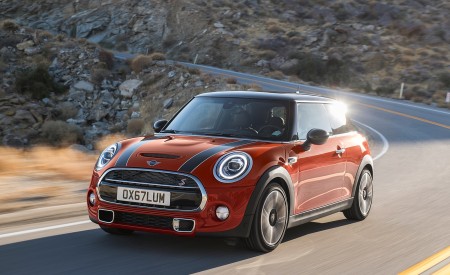 2019 MINI Hardtop 2 Door Front Three-Quarter Wallpapers 450x275 (21)