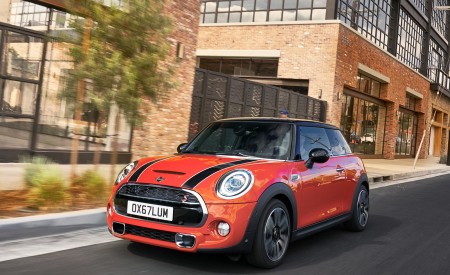 2019 MINI Hardtop 2 Door Front Wallpapers 450x275 (29)