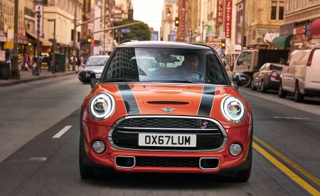 2019 MINI Hardtop 2 Door Front Wallpapers 450x275 (61)