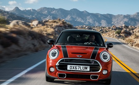 2019 MINI Hardtop 2 Door Front Wallpapers 450x275 (13)