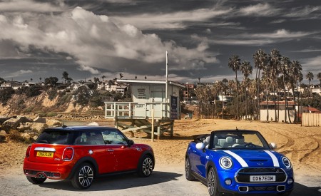 2019 MINI Hardtop 2 Door and 2019 MINI Cabrio Wallpapers 450x275 (64)