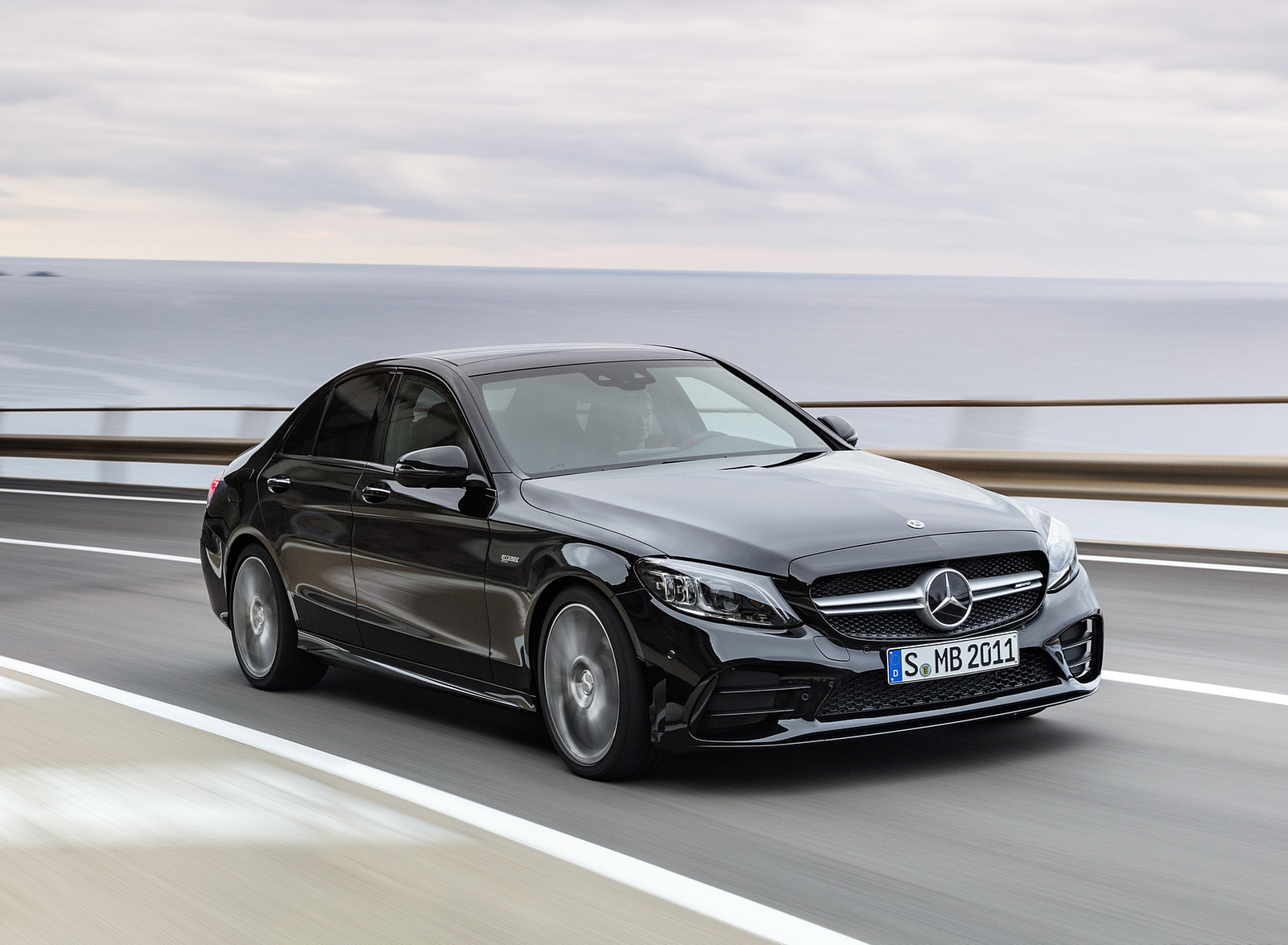 2019 Mercedes-AMG C43 4MATIC (Color: Obsidian Black Metallic) Front Three-Quarter Wallpapers #168 of 191